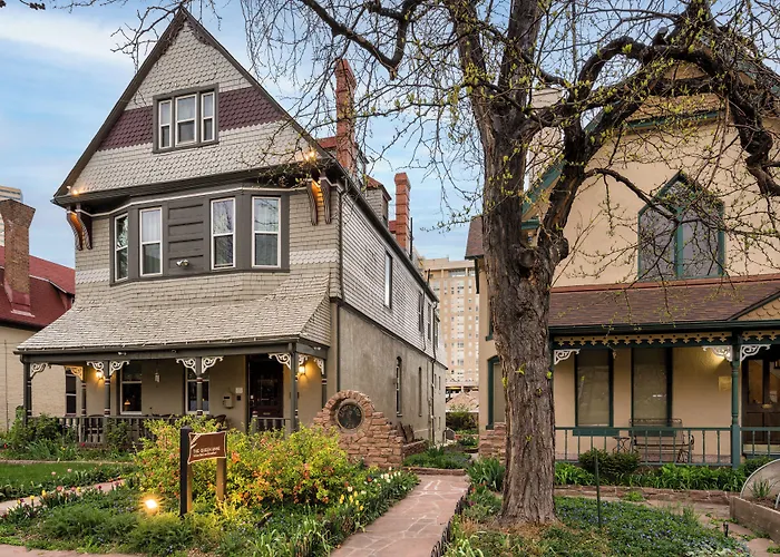 Queen Anne Bed And Breakfast
